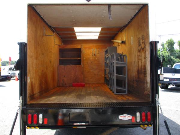 2013 Chevrolet Express G3500 14 FOOT BOX TRUCK W/ LIFTGATE for sale in south amboy, NJ – photo 5