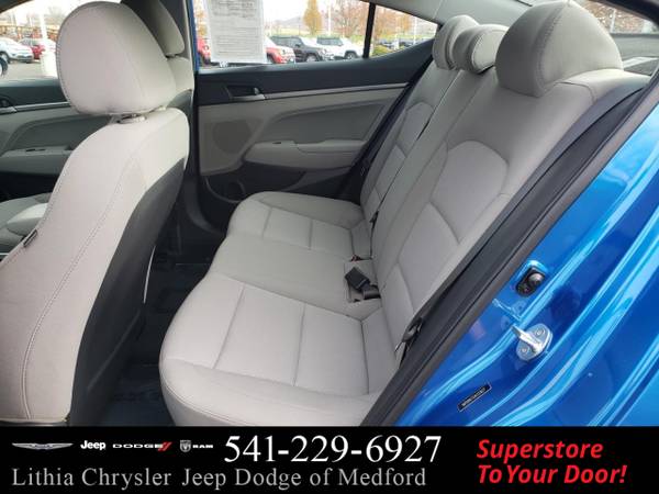 2018 Hyundai Elantra SEL 2.0L Auto - cars & trucks - by dealer -... for sale in Medford, OR – photo 14