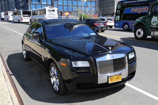 2011 Rolls-Royce Ghost/ No Issue/ Well Maintained - cars & trucks -... for sale in NEW YORK, NY – photo 2