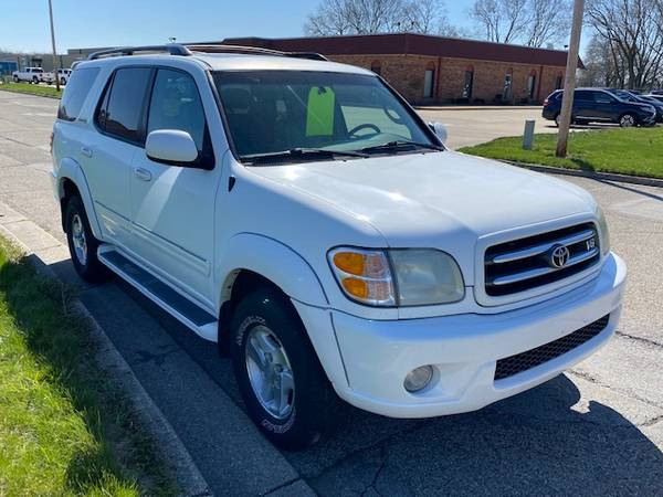 2002 Toyota Sequoia Limited - - by dealer - vehicle for sale in Dayton, OH – photo 4