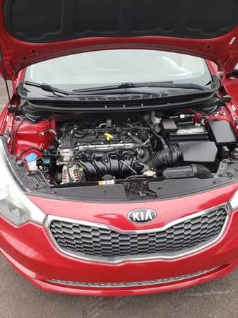 2016 Kia Forte - Financing Available! - cars & trucks - by dealer -... for sale in Sarasota, FL – photo 4