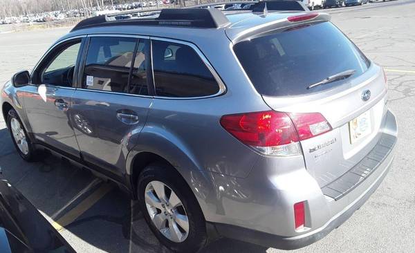 2011 Subaru Outback 2 5i Limited AWD 4dr Wagon - 1 YEAR WARRANTY! for sale in East Granby, CT – photo 3