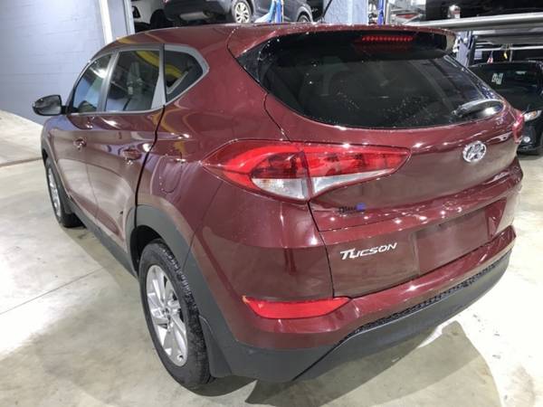 2018 Hyundai Tucson SE - cars & trucks - by dealer - vehicle... for sale in Brooklyn, NY – photo 5