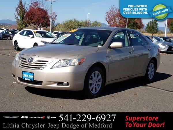 2009 Toyota Camry 4dr Sdn V6 Auto XLE - cars & trucks - by dealer -... for sale in Medford, OR – photo 4