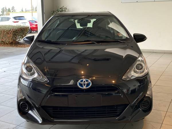 2015 Toyota Prius c Three Electric Hatchback - cars & trucks - by... for sale in Portland, OR – photo 2