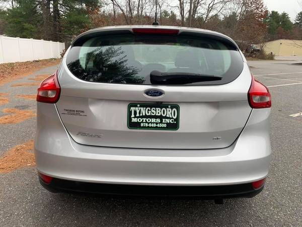 2015 Ford Focus Se Hatchback - Moonroof - 4 Doors ! We Finance ! -... for sale in Tyngsboro, MA – photo 10