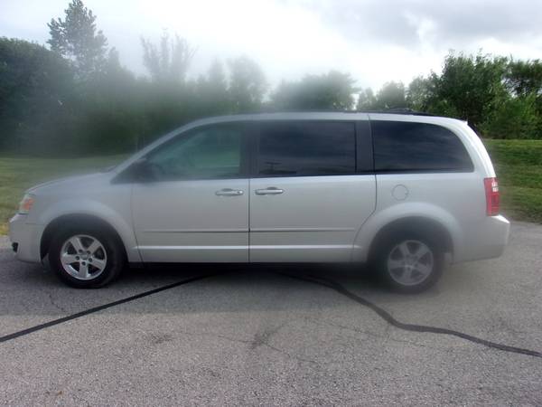 2010 DODGE GRAND CARAVAN SE - cars & trucks - by dealer - vehicle... for sale in Anderson, IN – photo 11