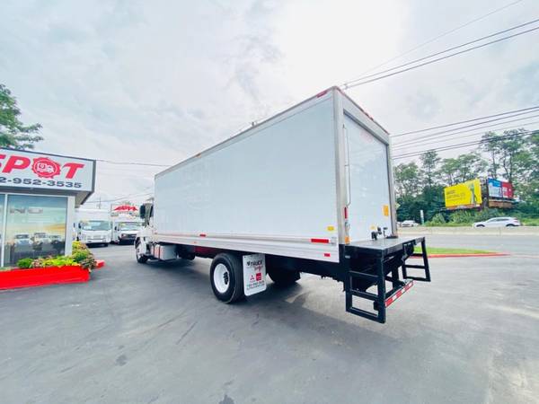 2014 HINO 338 24 FEET REEFER + LIFT GATE **NJTRUCKSPOT**NEGOTIABLE -... for sale in South Amboy, NY – photo 5
