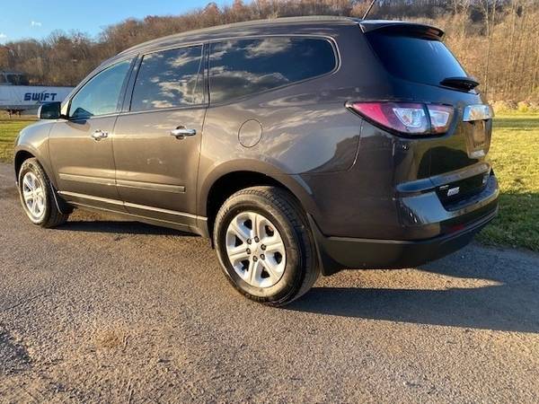 2015 Chevrolet Traverse AWD LS - cars & trucks - by dealer - vehicle... for sale in Darington, OH – photo 5