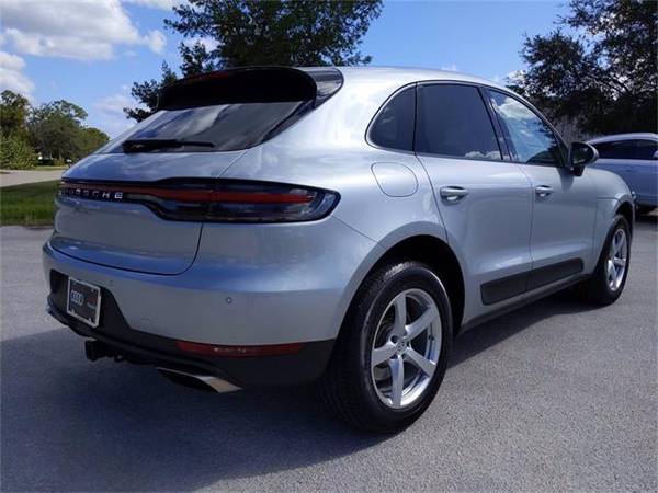 2019 Porsche Macan Base - SUV - cars & trucks - by dealer - vehicle... for sale in Naples, FL – photo 4
