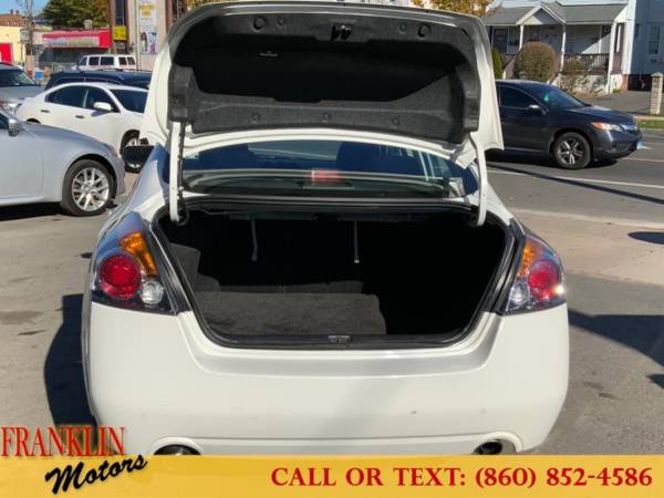2012 NISSAN ALTIMA - cars & trucks - by dealer - vehicle automotive... for sale in Hartford, CT – photo 6