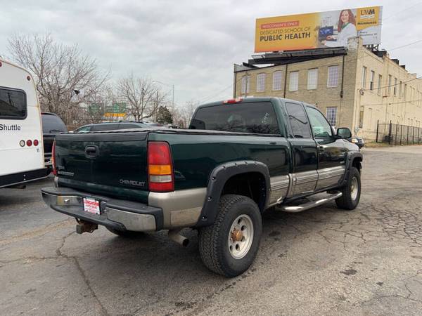 2001 Chevrolet Silverado - cars & trucks - by dealer - vehicle... for sale in milwaukee, WI – photo 4