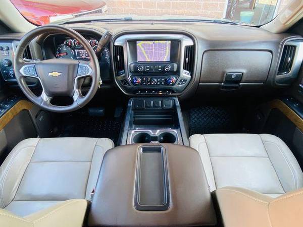 2015 Chevrolet Chevy Silverado 1500 Crew Cab Z71 LTZ Pickup 4D 5 3/4 for sale in Arlington, TX – photo 22