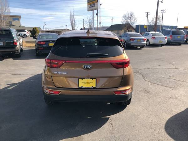 2017 Kia Sportage LX AWD - - by dealer - vehicle for sale in Redmond, OR – photo 5