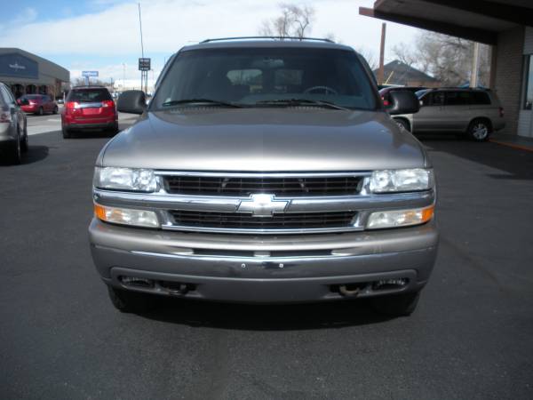 2000 Chevrolet Suburban 1500 4x4 3rd Row - - by dealer for sale in Grand Junction, CO – photo 2