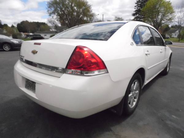 2008 Chevy Impala LT - - by dealer - vehicle for sale in Bloomer, WI – photo 4