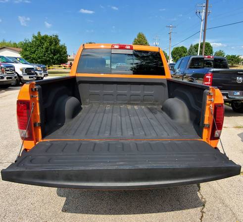 2015 Ram 1500 Sport Crew Cab 4x4 Clean Carfax & 36k Miles! - cars &... for sale in Green Bay, WI – photo 7