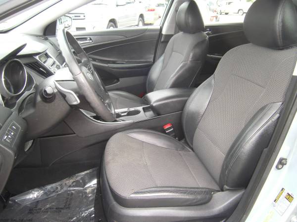 2011 Hyundai Sonata SE SALE PRICED!!! for sale in Wautoma, WI – photo 13
