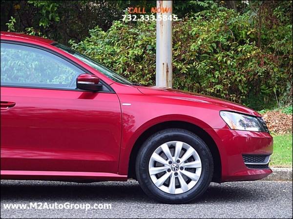 2015 Volkswagen Passat 1 8T Limited Edition PZEV 4dr Sedan 6A - cars for sale in East Brunswick, NY – photo 18