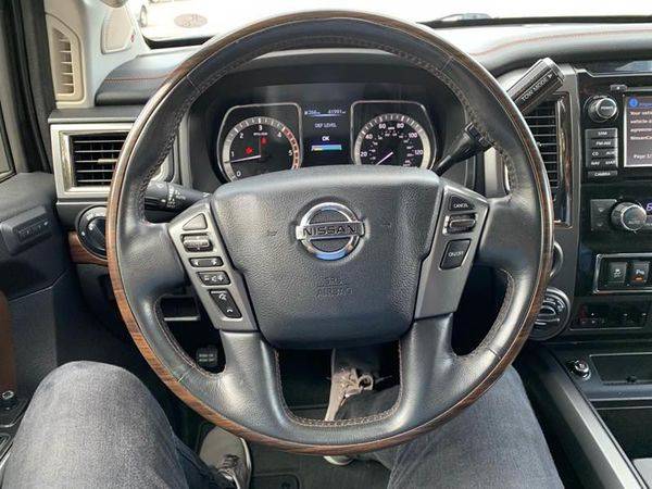 2016 Nissan Titan XD Platinum Reserve 4x4 4dr Crew Cab Pickup (Diesel) for sale in TAMPA, FL – photo 13