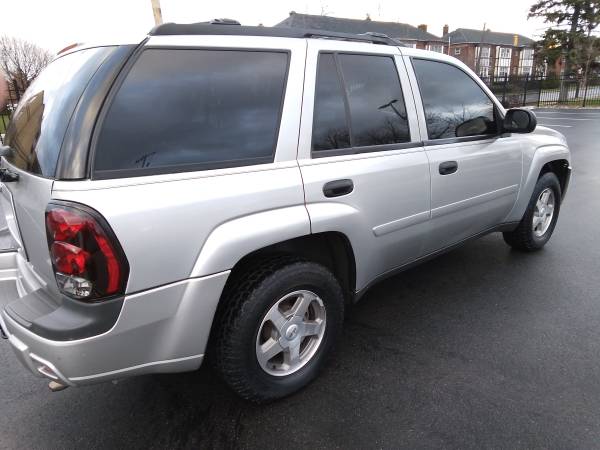 2006 Chevy Trailblazer LS 4WD From Nevada - cars & trucks - by... for sale in N. Buffalo, NY – photo 3