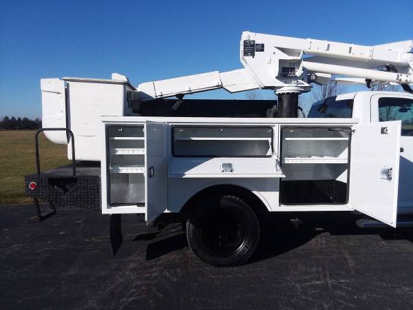 45' 2012 Dodge Ram 5500 Diesel Bucket Boom Lift Truck ALTEC AT37G -... for sale in Gilberts, IA – photo 11