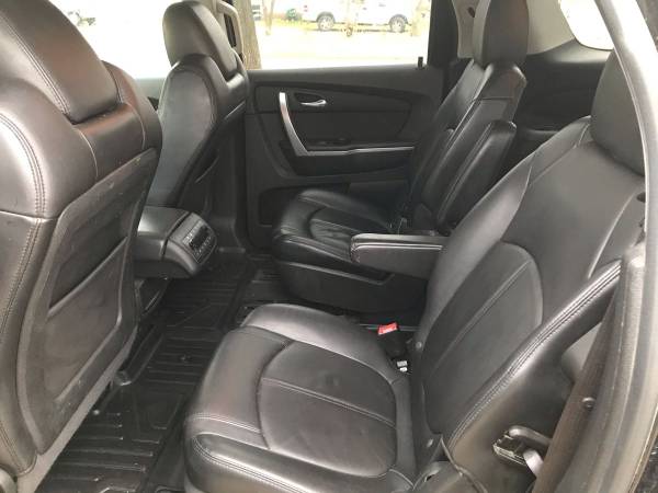 2011 GMC Arcadia $5550 - cars & trucks - by owner - vehicle... for sale in Hatton, ND – photo 5