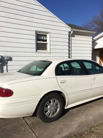 2004 Buick LeSabre - cars & trucks - by owner - vehicle automotive... for sale in Deer Creek, IL – photo 2