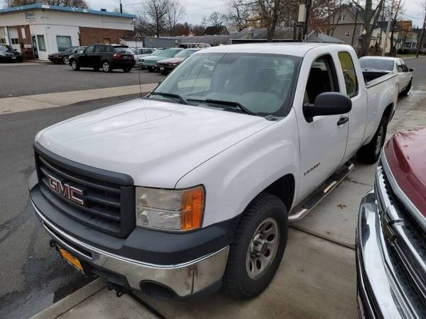 2011 GMC SIERRA 1500 WORK TRUCK 4x4 FOUR DOOR EXTENDED CAB 6 5 for sale in Milford, CT – photo 4