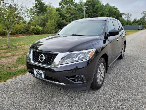 2014 Nissan Pathfinder S 4WD - cars & trucks - by dealer - vehicle... for sale in Exeter, RI – photo 2
