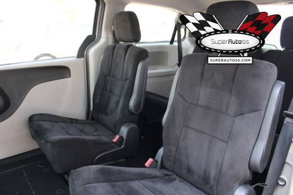 2013 Dodge Grand Caravan 3rd Row Seats, CLEAN TITLE & Ready To Go!!!... for sale in Salt Lake City, UT – photo 10