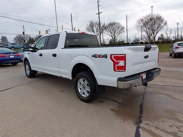 2018 Ford F150 4WD SuperCrew XLT 6 1/2 - cars & trucks - by dealer -... for sale in Cincinnati, OH – photo 4