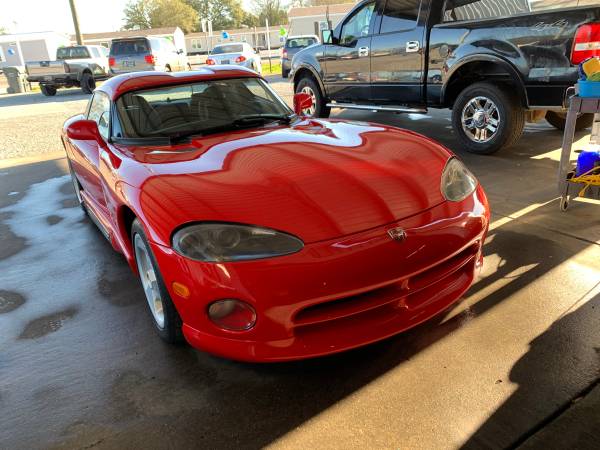 1995 Dodge Viper RT/10 - Factory A/C - Like New - cars & trucks - by... for sale in Gonzales, LA – photo 3