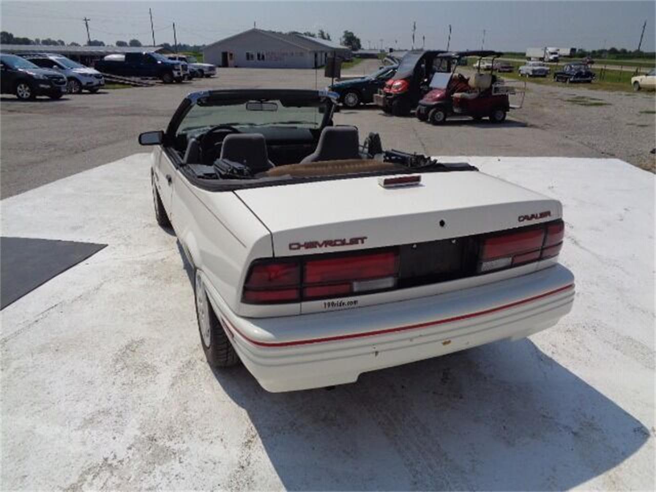 1992 Chevrolet Cavalier for sale in Staunton, IL – photo 3