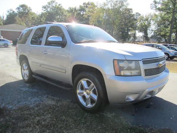 2011 Chevrolet, Chevy Tahoe LT/3rd Row/Captains Chairs 1 Owner Clean for sale in Charleston, SC – photo 4