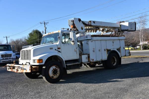 1999 International 4900 Bucket and Auger Diesel - cars & trucks - by... for sale in Dalton, MA – photo 15