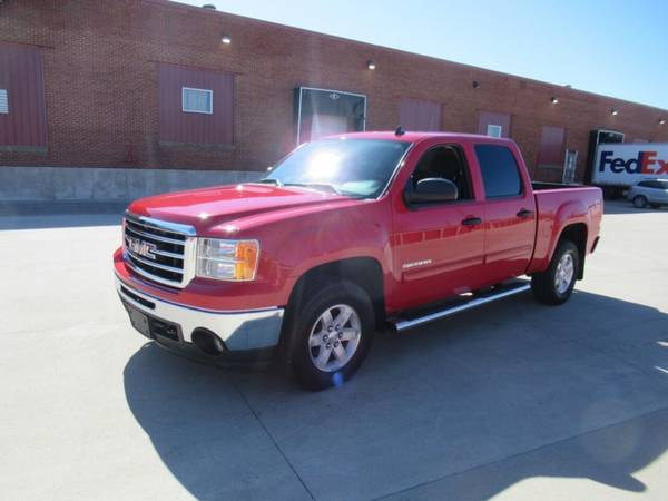 2012 GMC Sierra 1500 SLE 4x4 4dr Crew Cab 5 8 ft SB for sale in Bloomington, IL – photo 5