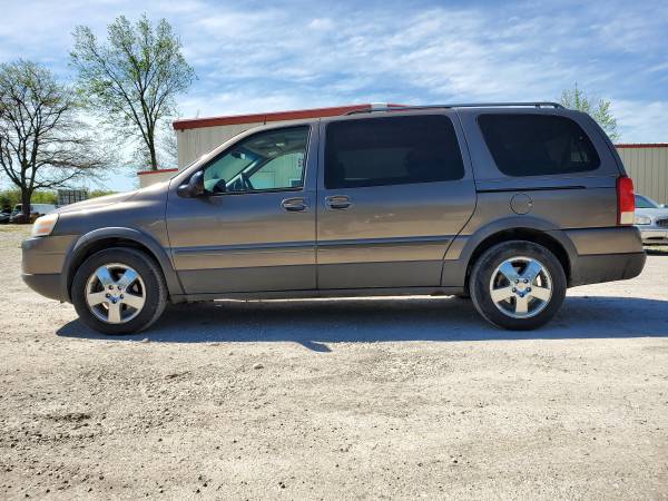2005 Pontiac Montana EXCELLENT CONDITION ONLY 112, 000 MILES - cars & for sale in New Florence, MO – photo 5