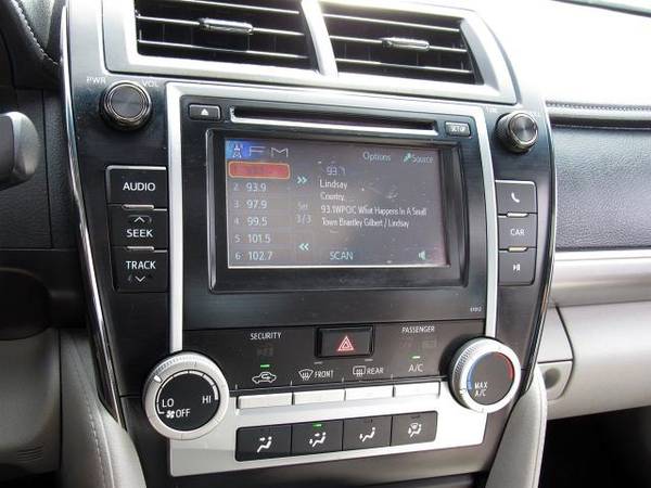 2012 Toyota Camry SE - cars & trucks - by dealer - vehicle... for sale in Baltimore, MD – photo 16