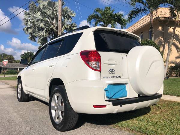 2007 TOYOTA RAV4 - V6 - LIMITED - cars & trucks - by owner - vehicle... for sale in North Miami Beach, FL – photo 3