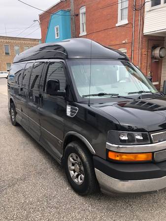2011 Chevy Express Explorer Conversion Van for sale in Fairfield, IA – photo 2
