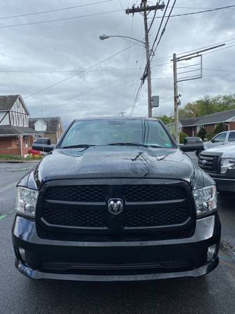 2014 RAM Crew Cab HEMI 4x4/Low Miles - - by dealer for sale in Bangor, PA – photo 5