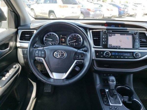 2018 Toyota Highlander XLE V6 AWD for sale in Medford, OR – photo 21