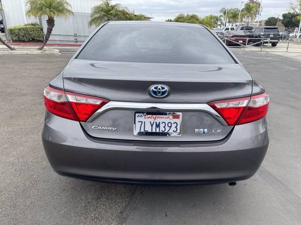 Pre-Owned 2015 Toyota Camry Hybrid LE sedan Gray for sale in Irvine, CA – photo 4