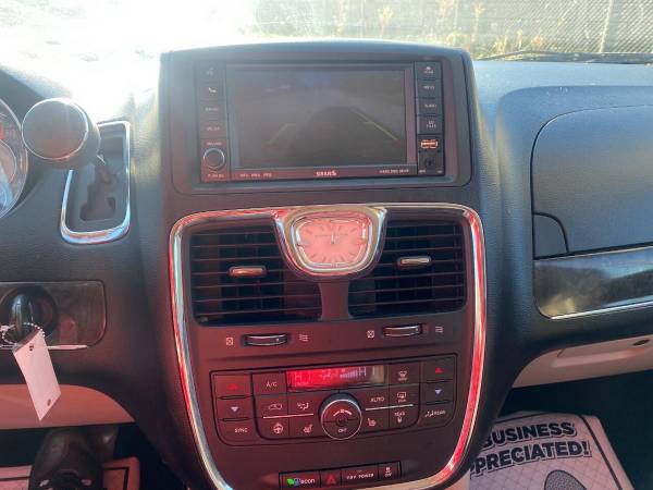2011 Chrysler Town and Country Touring 4dr Mini Van - cars & trucks... for sale in posen, IL – photo 16
