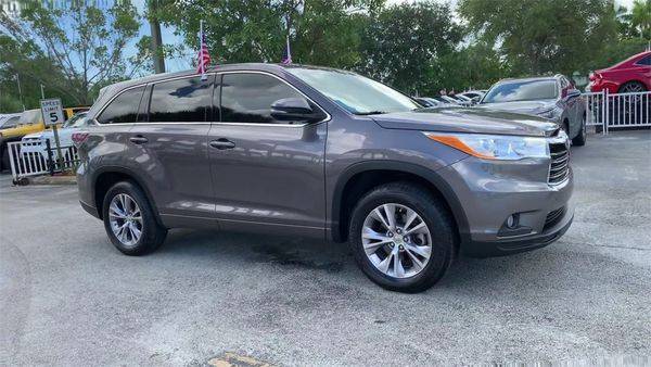 2014 Toyota Highlander LE V6 Low Down Payment Drive Today for sale in Fort Lauderdale, FL – photo 2