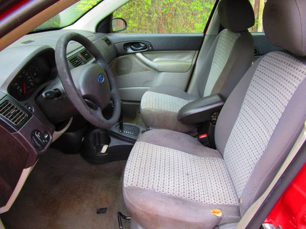 2007 Ford Focus 4dr Sdn SE - - by dealer - vehicle for sale in Lino Lakes, MN – photo 7