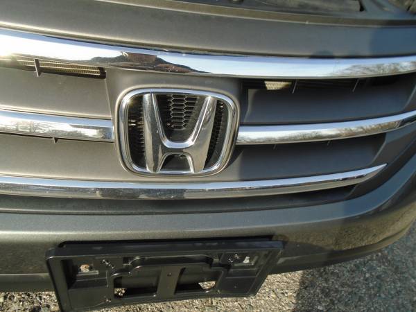 2013 Honda CRV/AWD/low miles/clean/great price - - by for sale in Douglas, RI – photo 14