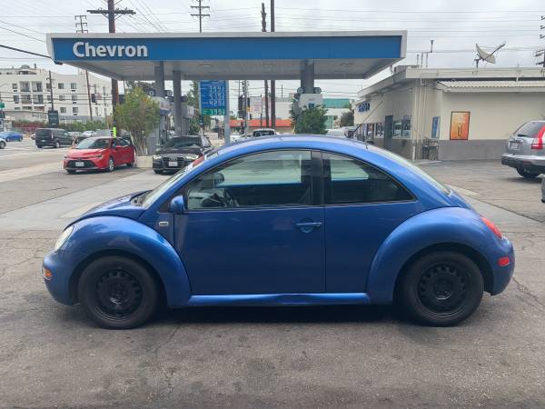 2001 Volkswagen Beetle for sale in North Hollywood, CA – photo 2