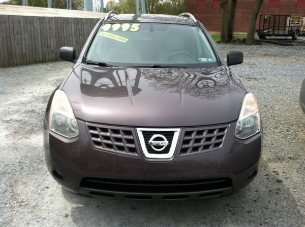 2009 Nissan Rogue SL 4-Door - - by dealer - vehicle for sale in Columbia, PA – photo 2